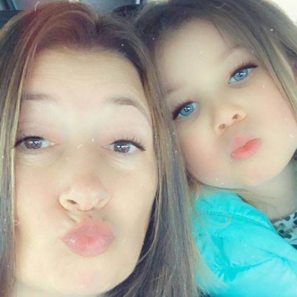 Meet your Posher, Samantha - Picture 1 of 1